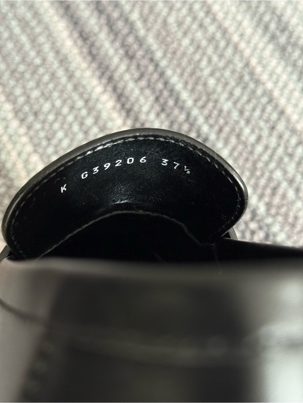 CHANEL Black Leather CC- Platform Slip-On Loafers - 37.5 - Authentic - Picture 15 of 16